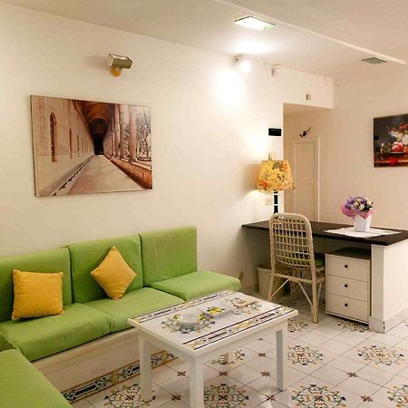 Casa Vacanze Belledonne Lejlighed Napoli Eksteriør billede